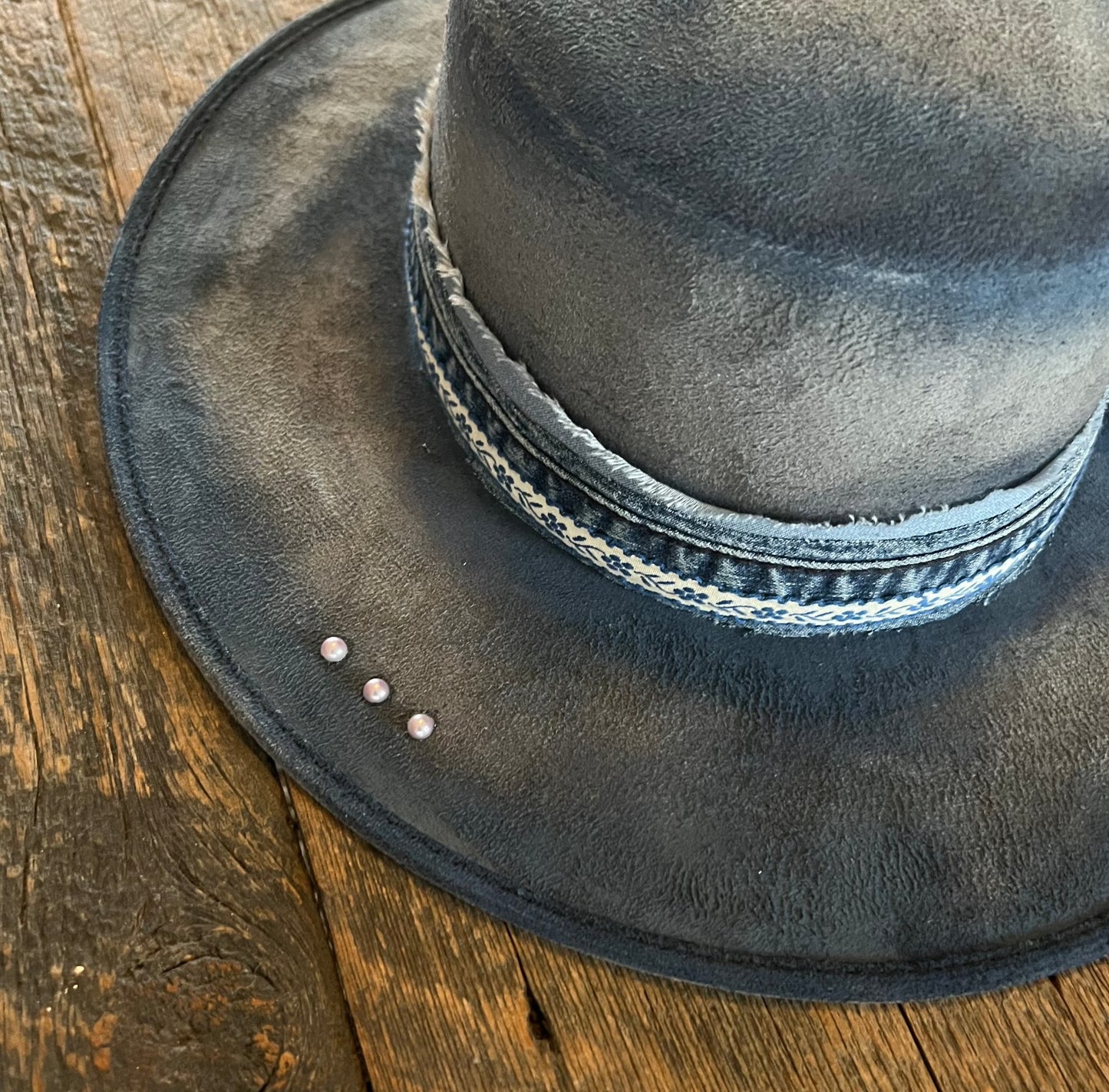 #151 - Blue Jean and White Cross Western Rancher Hat